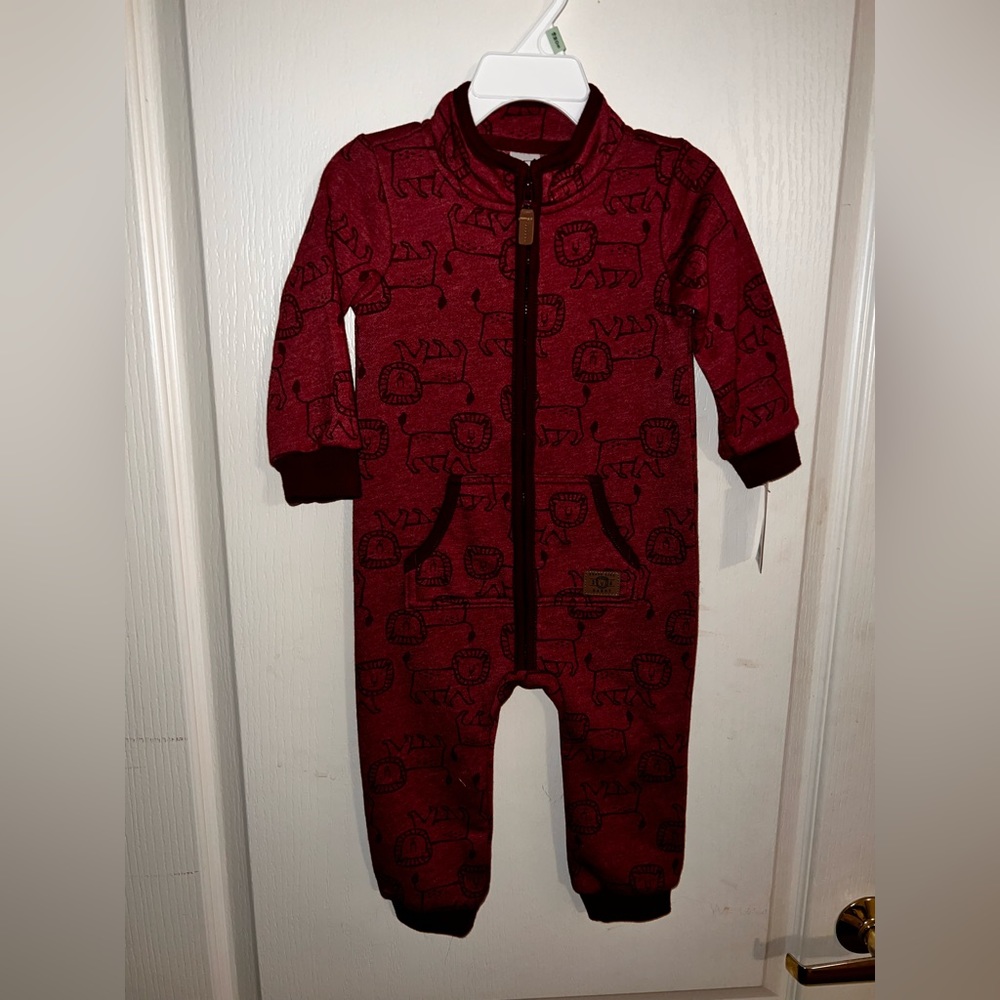 Carters outfit 18 mo NWT